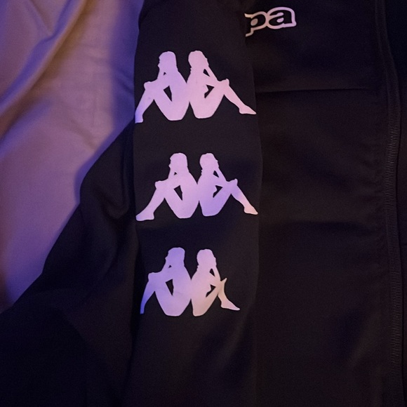 Kappa, turtle neck zip up, large, only a year old good condition - Picture 3 of 5